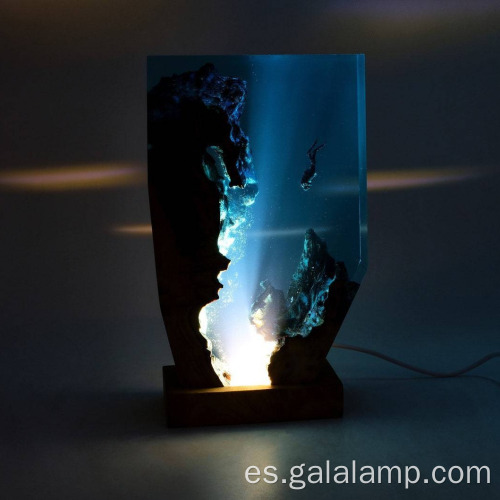 Lámpara LED de lámpara de ballena de resina epoxi creativa